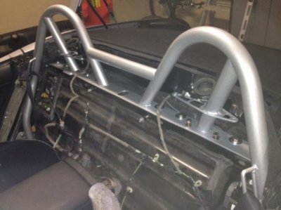 Roll Bar 1.jpg